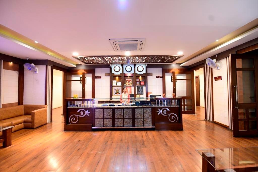 Hotel Jataka Inn بود جايا المظهر الخارجي الصورة
