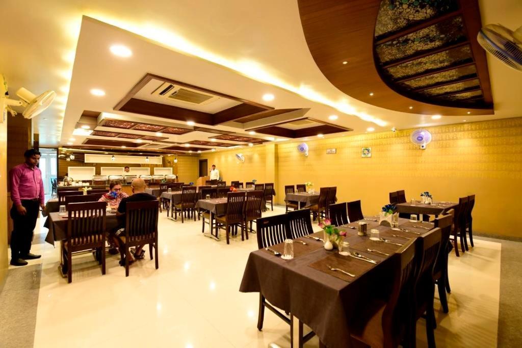 Hotel Jataka Inn بود جايا المظهر الخارجي الصورة