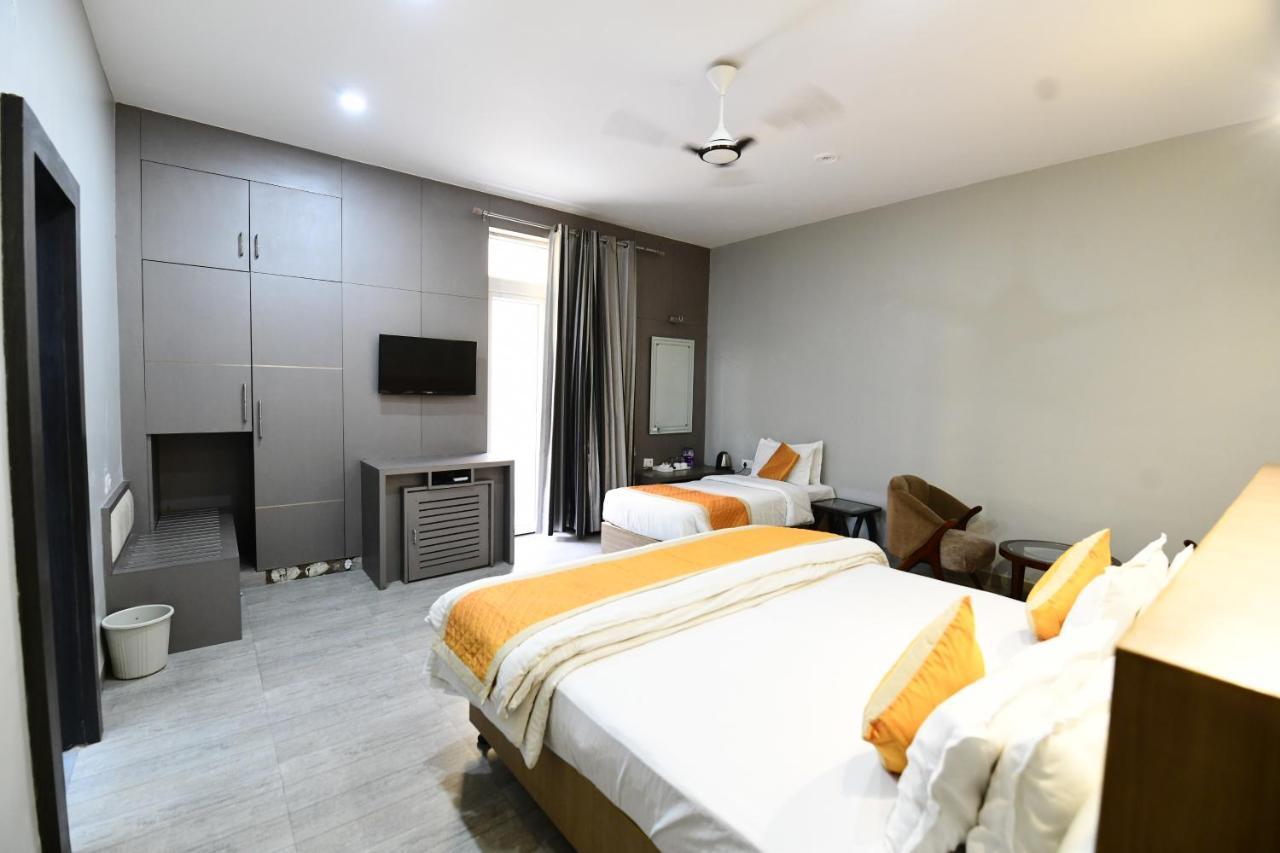 Hotel Jataka Inn بود جايا المظهر الخارجي الصورة