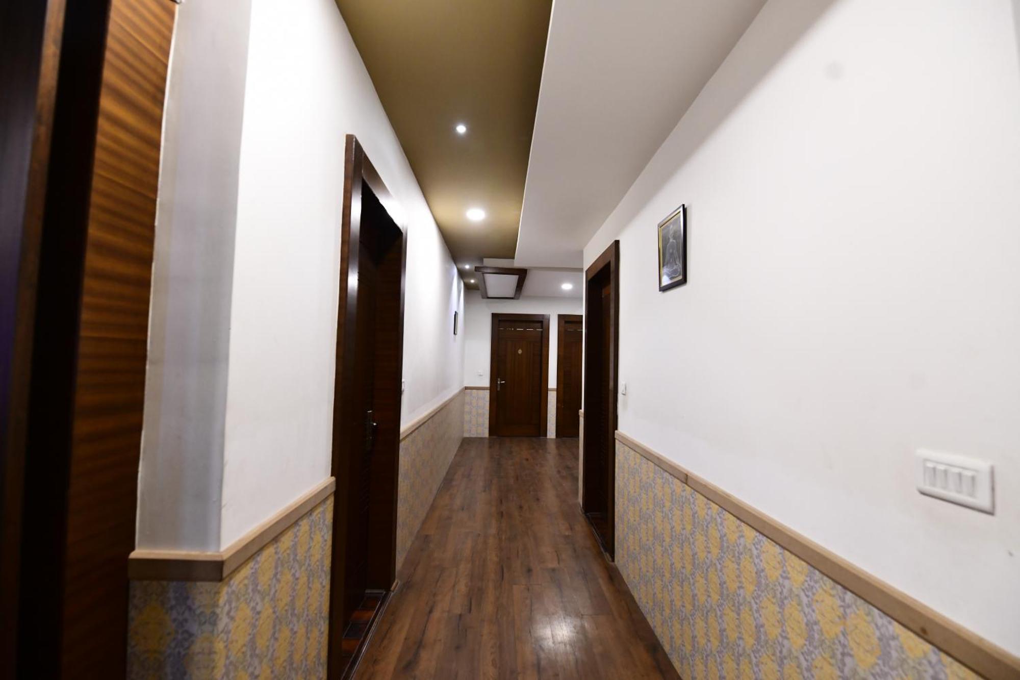 Hotel Jataka Inn بود جايا المظهر الخارجي الصورة
